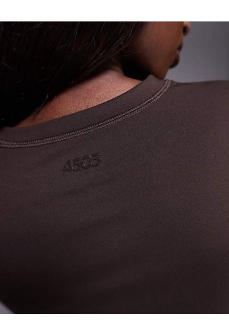 4505 Icon soft touch studio baby t-shirt in chocolate