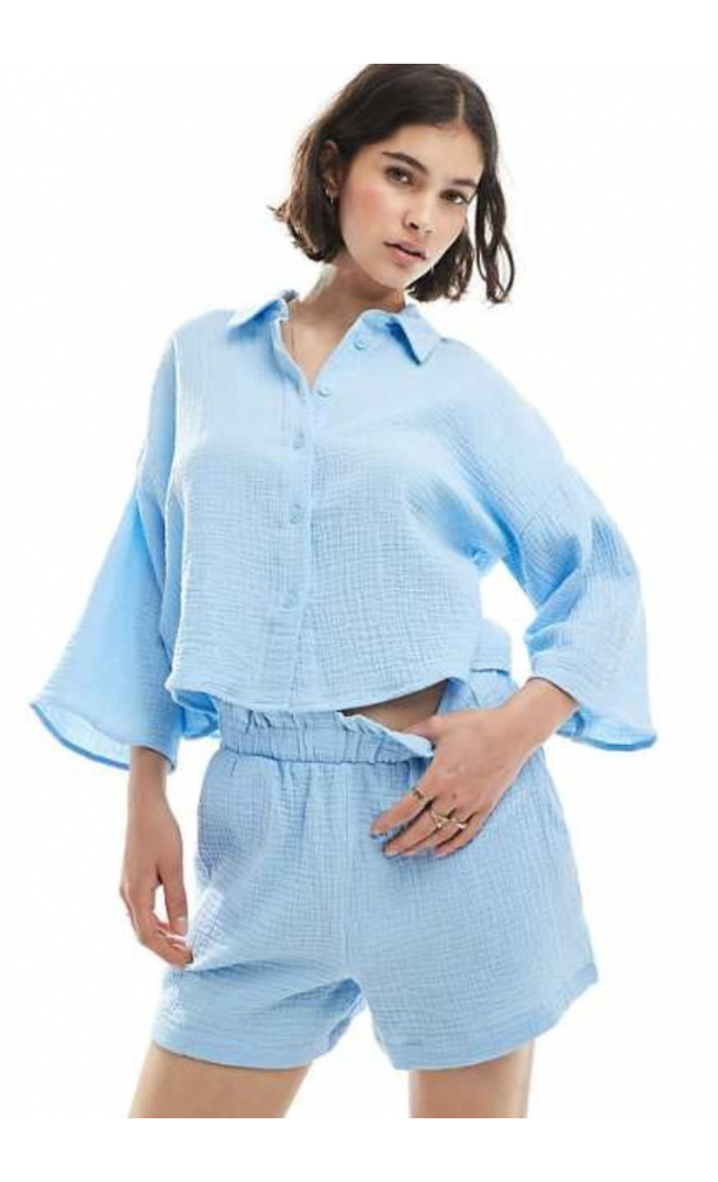 Vero Moda textured cropped shirt and shorts set
