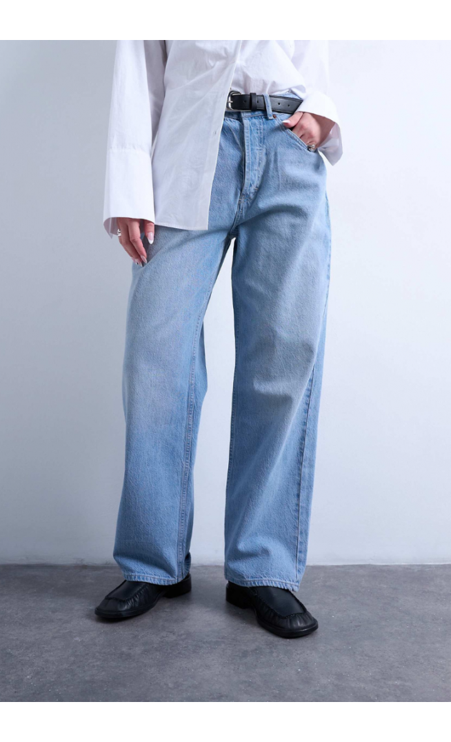 Topshp Mid rise loose fit straight jean in bleach