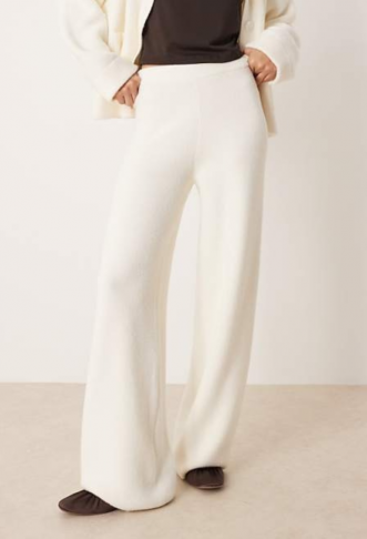 ASOS DESIGN supersoft wide...