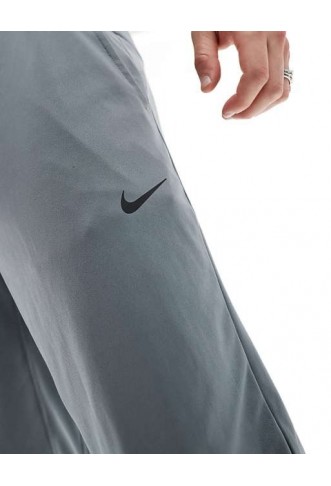 Nike Training Totality Dri-FIT tapered joggers