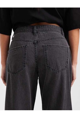 Vero Moda Petite Kirsa mid rise straight leg jeans