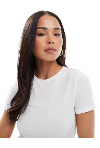 Weekday slim fit t-shirt in white