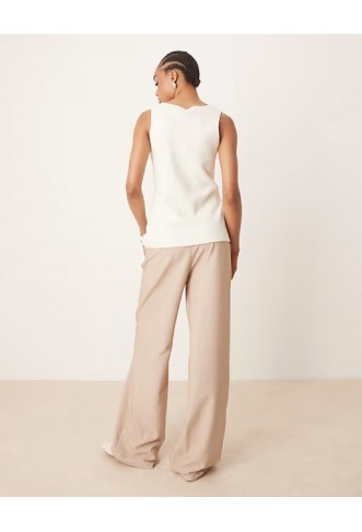 ASOS DESIGN Tall tailored relaxed straight leg trousers
