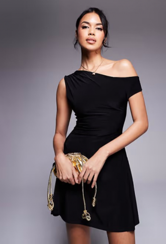 Kaiia exclusive slinky off...