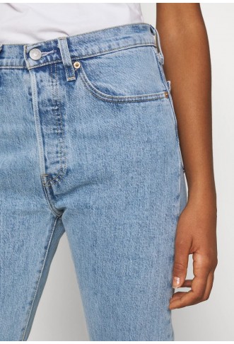 Levi's 501 straight fit crop jeans in light blue