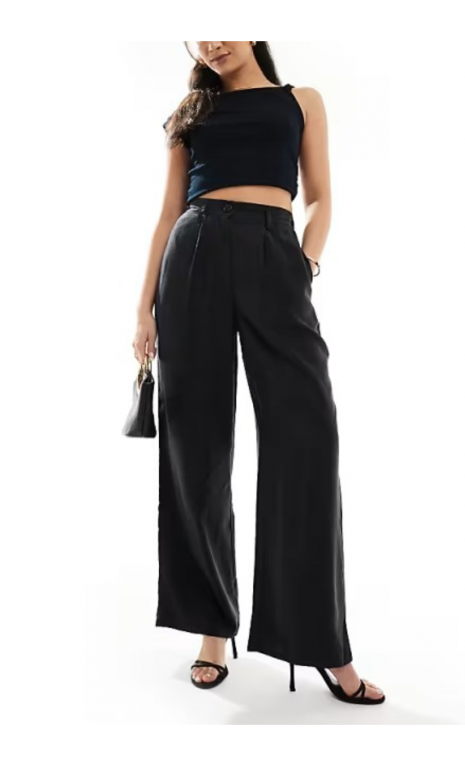 ASOS DESIGN relaxed straight leg trousers