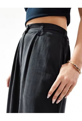 ASOS DESIGN relaxed straight leg trousers