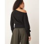 Gina Tricot long sleeve off shoulder top