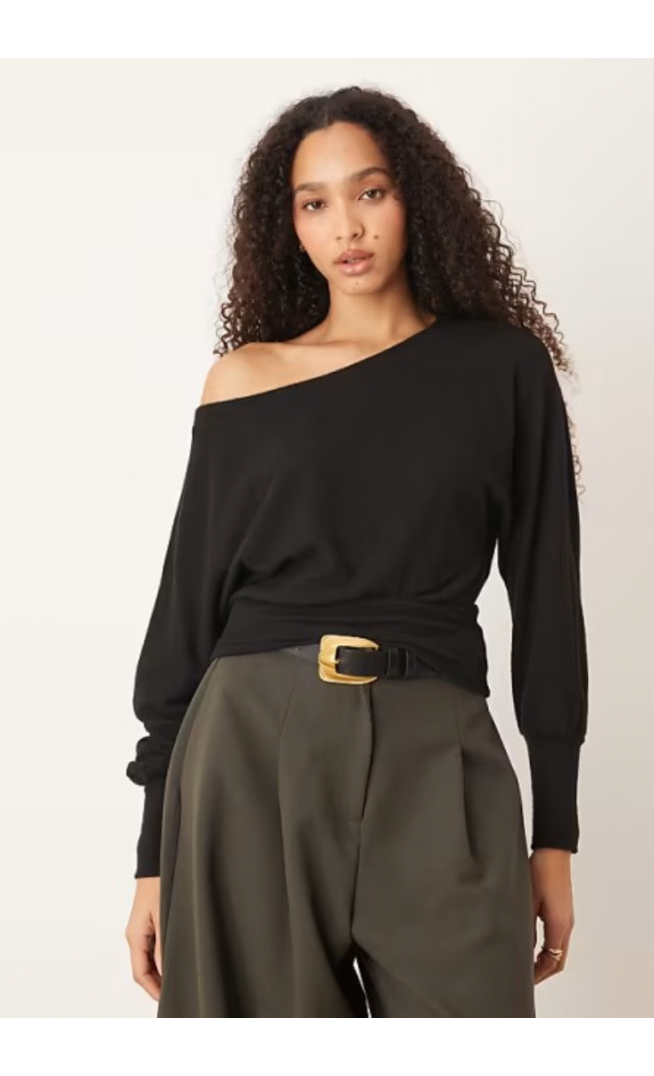 Gina Tricot long sleeve off shoulder top