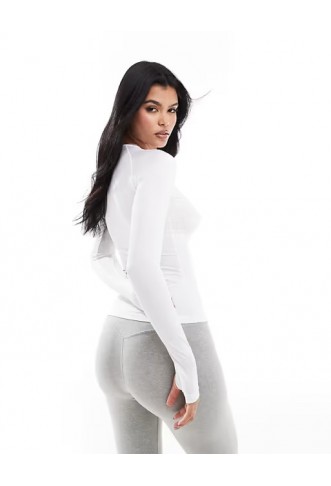 4505 Icon slim fit active long sleeve top in white