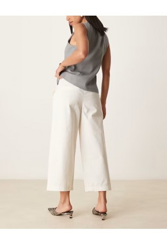 JDY cropped wide leg trouser in white