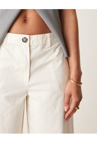 JDY cropped wide leg trouser in white