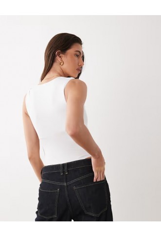 New Look square neck bodysuit in white