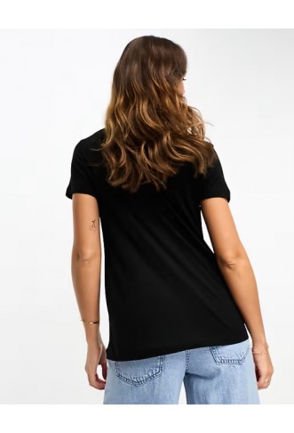ASOS DESIGN relaxed v-neck t-shirt in black