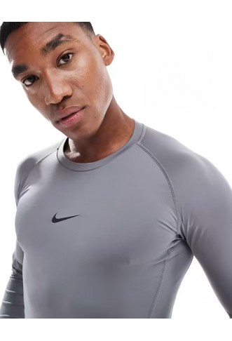 Nike Training Pro Dri-FIT muscle fit long sleeve top