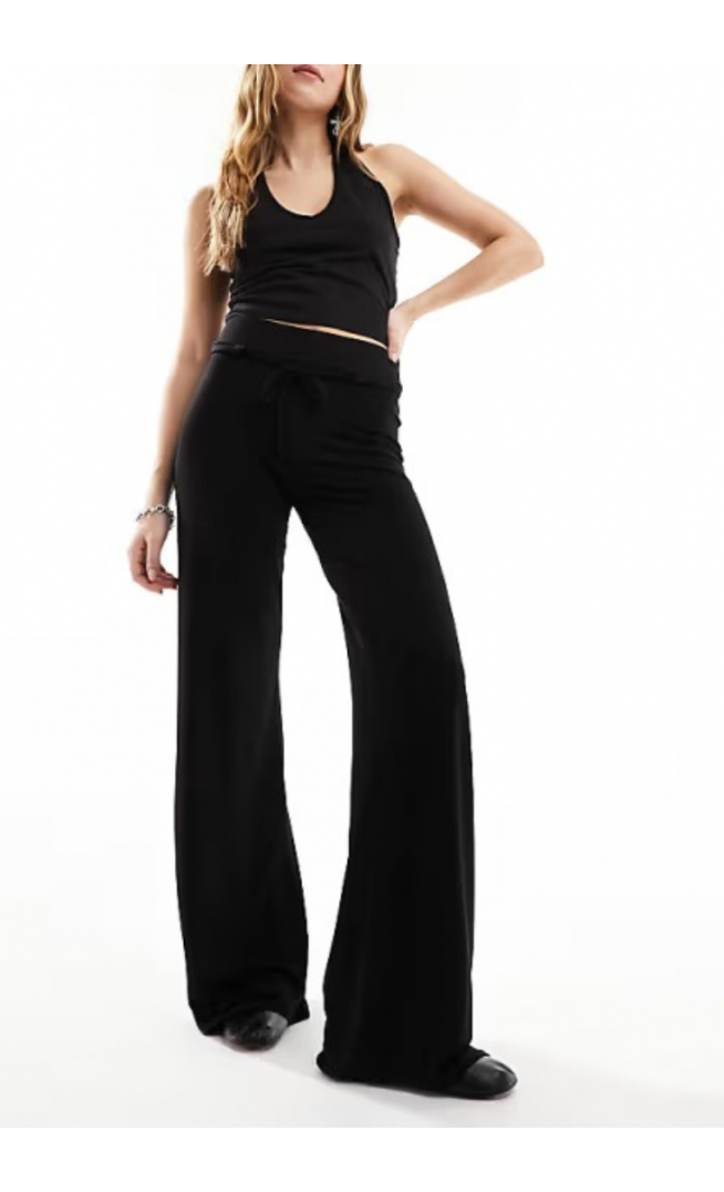 COLLUSION low rise yoga pant in black