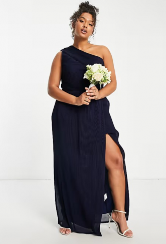 Yaura Plus Bridesmaid drape...