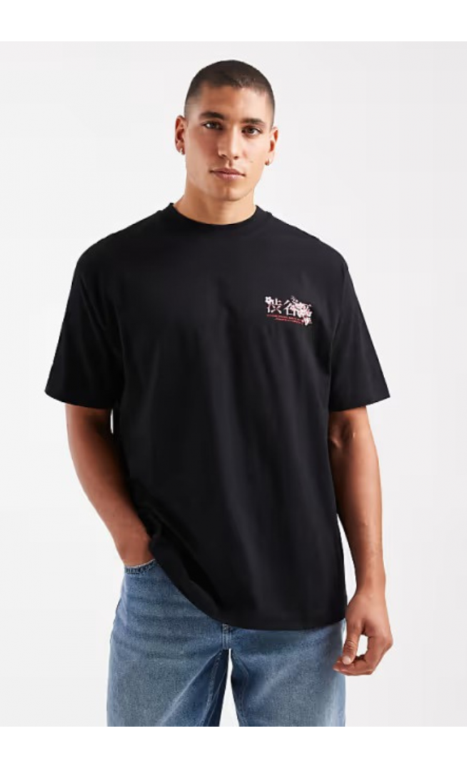 ASOS DESIGN relaxed t-shirt with floral chest graphic