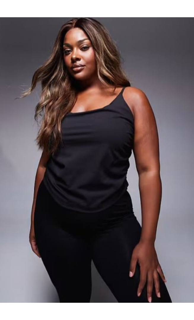 4505 Curve soft touch cami with ruched side and inner bra in black