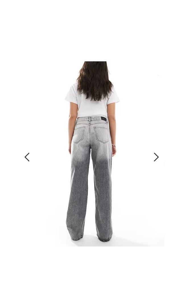 Stradivarius STR baggy jeans in light grey wash