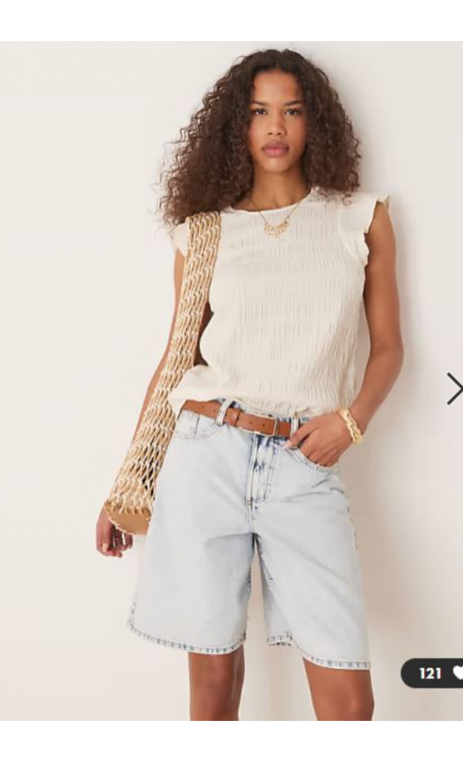 Vila crinkle shirred detail top with ruffle sleeve detail in birch cream