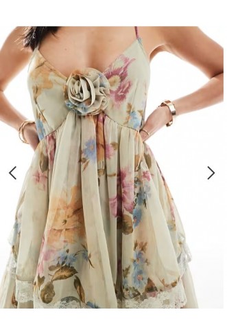 Miss Selfridge Petite race day chiffon tiered maxi dress in green floral print
