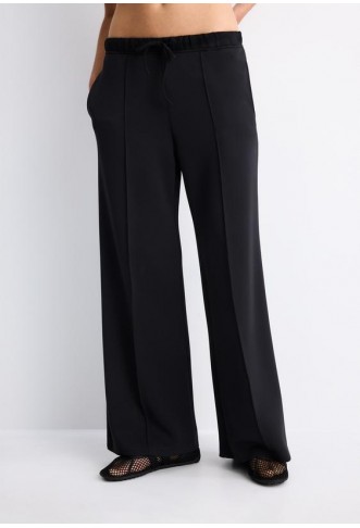 Soft-touch wide-leg