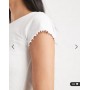 New Look lettuce edge babylock tee in white