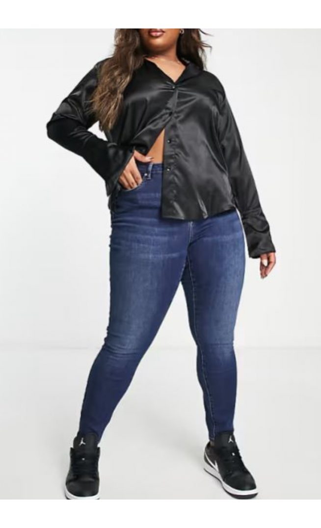 Vero Moda Curve skinny jean in dark blue