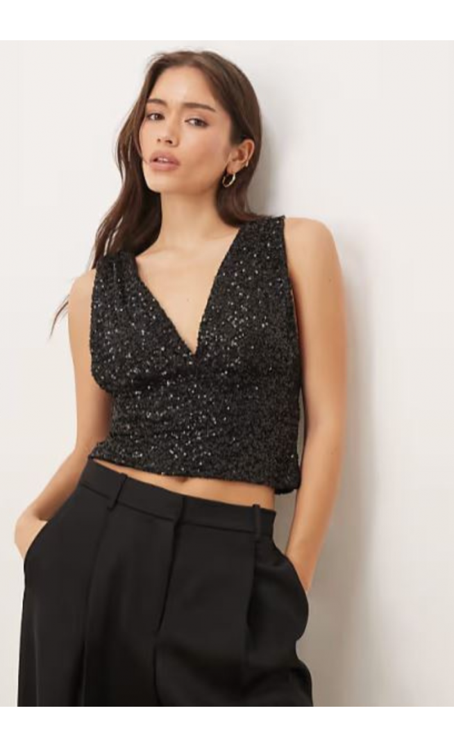 Gina Tricot front sequin top in black