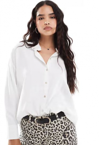 Vero Moda oversized shirt...