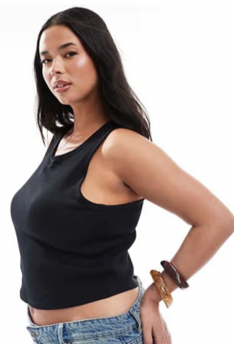 ONLY Curve built-in bra...