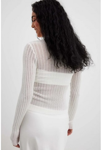 Fine Knitted Long Sleeved Top