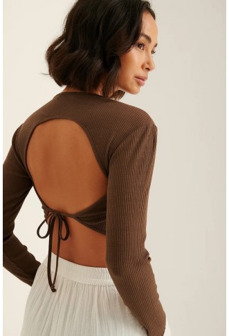 Ribbed Open Back Detail Top
