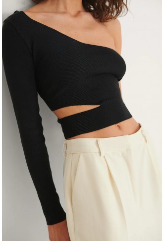 Cut Out One Shoulder Knitted Top
