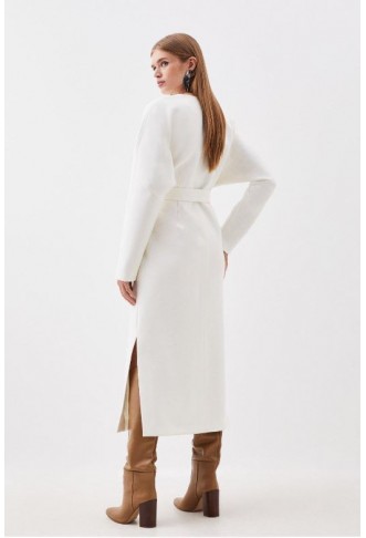 Compact Stretch Rounded Coat