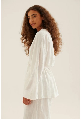 Structured Flowy Belted Shirt