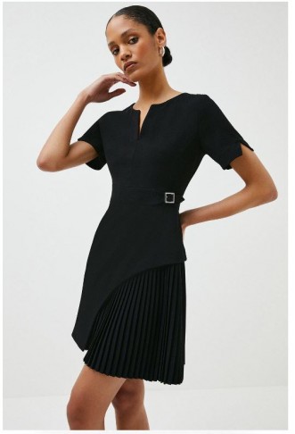 Tailored Military Pleat...