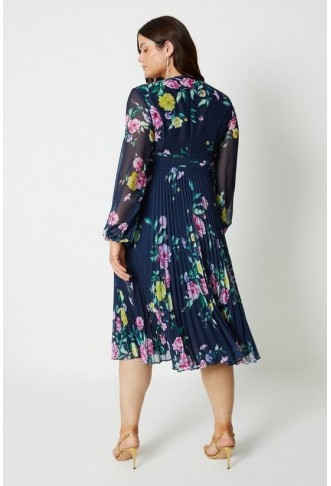 Plus Size Pleated Long Sleeve Midi Dress