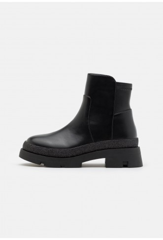 JTRAP - Classic ankle boots