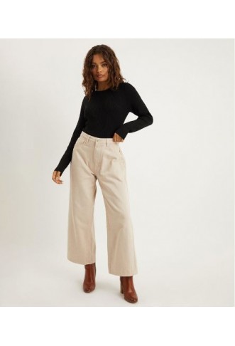 Mid Rise Wide Leg Jeans