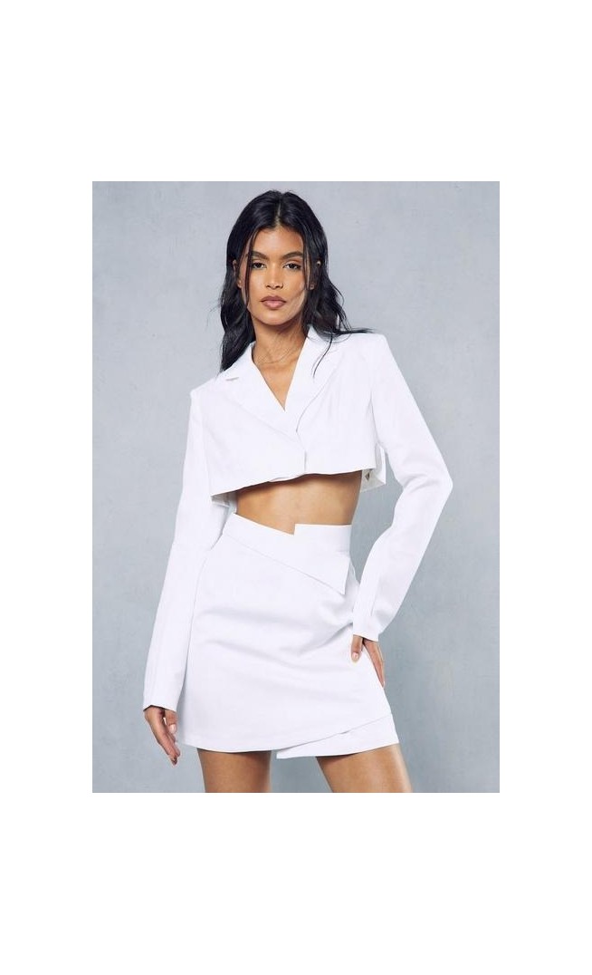 Boxy Cropped Fold Over Blazer