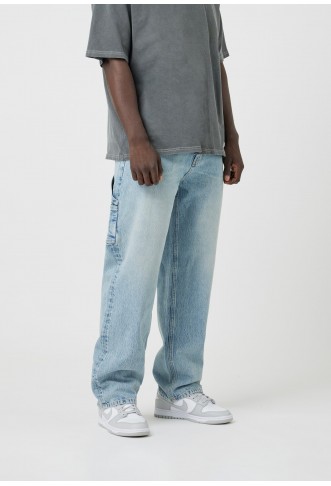 BAGGY JEANS WITH LOOP