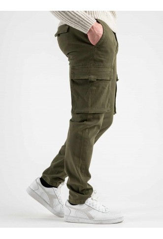 Cargo trousers with large pockets