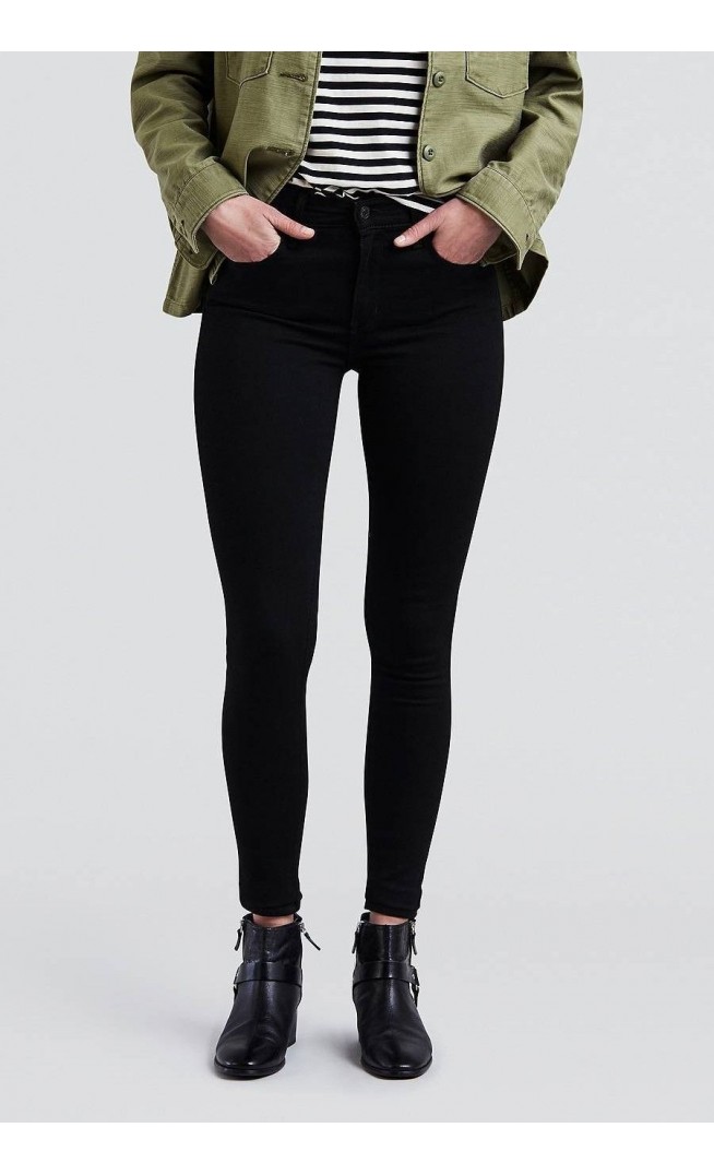 Levi's 720™ High-Waisted Super Skinny Jeans