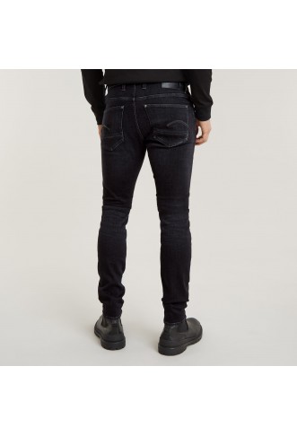 Revend Skinny Jeans