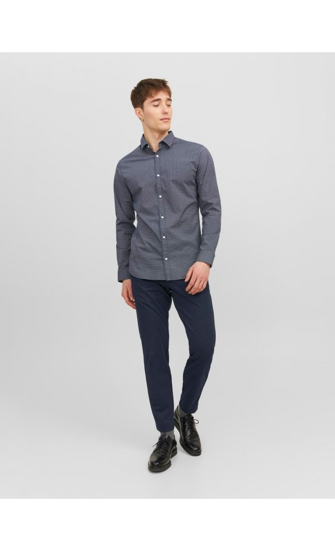 Slim Fit Chino trousers