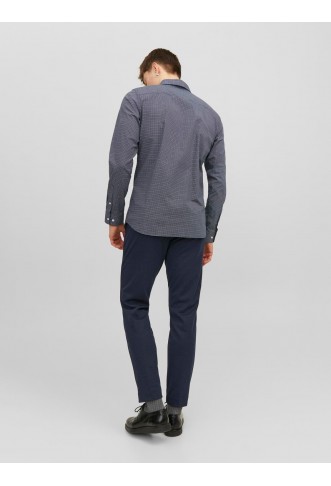 Slim Fit Chino trousers