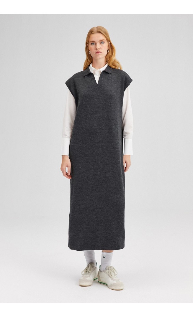 Polo Collar Sleeveless Knit Dress